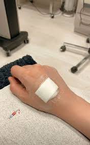 People interested in infus tangan di also searched for. 27 Hospital Ideas In 2021 Emotional Photography Hospital Photography Cool Girl Pictures