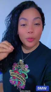 Bmwbmw X Mujeres Pisando