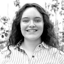 Brandi Harbison's Instagram, Twitter & Facebook