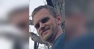 Justin Raff's Instagram, Twitter & Facebook