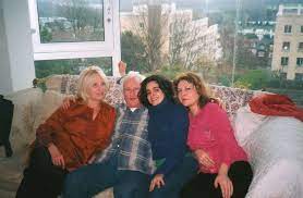 Marcel amont was born in bordeaux, in a working class area. Photos La Famille Blog Marcel Amont Lui Le Clown