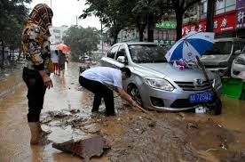 Chinese president xi jinping declared the deadly flooding in central china's henan province people wade across a flooded intersection in the chinese city of zhengzhou following what. Cmwsm1ne1agukm