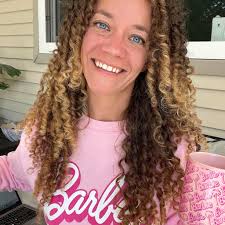 Who are good RMTs for deep tissue massages near Albion?