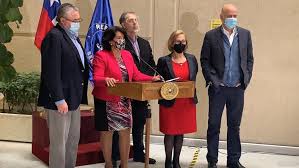 20 cosas que hay que saber de yasna provoste, que lidera las urgentes negociaciones con el gobierno para superar crisis del tercer retiro. Yasna Provoste Tras Aprobacion Del Ife Universal En El Senado El Trabajo No Ha Concluido Meganoticias