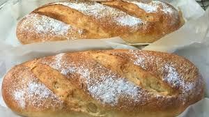 Le façonnage du pain maison. Avec 2g De Levure Et De L Eau Chaude Recette La Plus Facile De Pain Maison The Best Bread Recipe Youtube