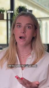 'They are top notch" 😂, Lindsey Lowell had just stepped out of her flat  when it hit her... she’d locked herself out, with her keys still inside! ,  Having previously had a bad experience with a ...