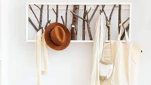 Diy Coat And Hat Rack Ideas You Ll Want To Make On Your Home With This Organizer You Ll Save Your Clothes Off The Diy Hat Rack Diy Hat Storage Diy Coat Rack