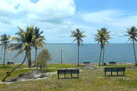 The phrase orang ulu means upriver people and is a term used to collectively describe the numerous tribes that live upriver in sarawak's vast interior. Alice Wainwright Park Venture Out To This Bayfront Spot With Views Breezes Basketball And More Go Guides