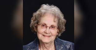 Patsy Moon's Instagram, Twitter & Facebook