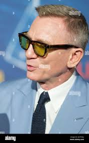 Madrid, Spain. 19th Oct, 2022. Actor Daniel Craig attends the "Puñales Por  La Espalda: El Misterio De Glass Onion" premiere at the Callao cinema in  Madrid. (Photo by Atilano Garcia/SOPA Images/Sipa USA)