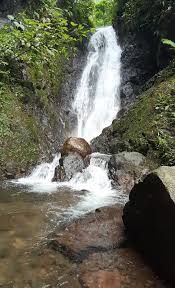 Harga tiket masuk curug tujuh cibolang yang ramah kantong membuat tempat ini rekomended untuk tujuan wisata keluarga di pangandaran jawa barat. 5 Daftar Air Terjun Curug Di Ciamis Paling Indah Dan Hits Sanjaya Tour