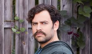 Ginnifer Goodwin, ABC'nin deneme bölümü siparişleri arasında yer alan  komedi dizisi Steps'in kadın başrol oyuncusu oldu.