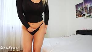 I dont want these tight jeans anymore | xHamster