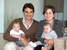 Everything you need to know about roger federer's parents, sister, wife & kids including their pictures. Roger Federer The Hollywood Gossip
