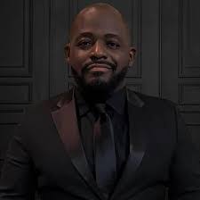 Grover Lett's Instagram, Twitter & Facebook