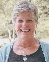 Mindy Stanley's Instagram, Twitter & Facebook