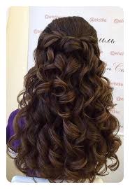 Curly quinceanera hairstyle hairstyle for quinceanera for damas hairstyle ideas for quinceanera hairstyle quince hairstyle quinceanera. 71 Peinados De Dama De Honor Unicos Para El Gran Dia Largo Peinados Quince Hairstyles Prom Hairstyles For Long Hair Hair Styles