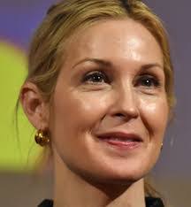 Kelly Rutherford's Instagram, Twitter & Facebook