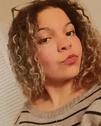 Glenda Silva's Instagram, Twitter & Facebook