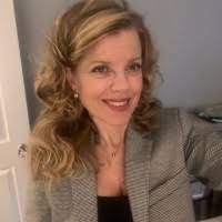 Suzanne Duffy's Instagram, Twitter & Facebook