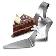 Tortenheber Diy Ihre Hochzeitstischdeko Cool Kitchen Gadgets High Heel Cakes Kitchen Gadgets Unique