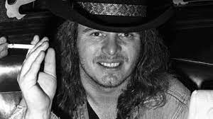 You know the story but do you know the man? 10 Details About The Fatal Plane Crash That Was The Death Of Lynyrd Skynyrd As We Knew It