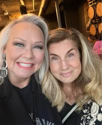 Thank you The Breakfast Club for a great night with friends! I was proud to  be included in your “Women Who Rock” panel discussion. We chatted about  networking and so much more!