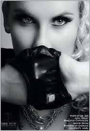 Shelby Stratton's Instagram, Twitter & Facebook