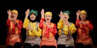 Secara harfiah ulu ni lagu berarti kepala lagu. Langkah Langkah Pergelaran Tari Halaman All Kompas Com
