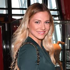 224,175 likes · 5,133 talking about this. Valentina Pahde Gzsz Star Plotzlich Nicht Wiederzuerkennen Brigitte De
