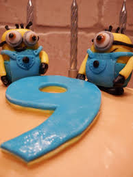 Birthday Cake For 9 Year Old Boy Minion Birthday Cake For My 9 Year Old Daughter Minion Birthday Cake Minion Birthday Birthday Cake