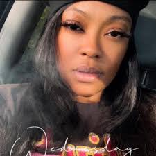 Tawana Smith's Instagram, Twitter & Facebook