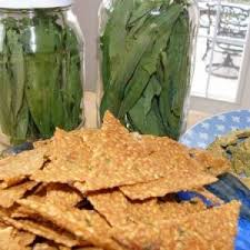 Leinsamencracker Mit Tomate Und Baerlauch Dorrautomat Rezepte Gesunde Snacks