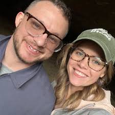 Sarah Just (@sarah.folsom.5623) • Facebook, Connect with friends