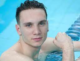 Manuel bortuzzo è cresciuto a treviso, si è formato come atleta nelle vasche del centro sportivo federale di ostia dove era giunto per inseguire il suo sogno, in ottica olimpionica. Manuel Bortuzzo Campione E Maestro Di Vita Paperboy Salerno