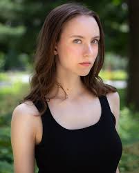 Ophelia Smith's Instagram, Twitter & Facebook