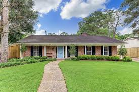 You will also enjoy the convenience of briarbrook's location. 810 Briarbrook Drive Houston Tx 77042 Har Com