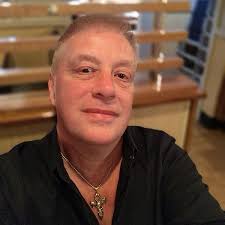 Where Are the Fae? : Thompson, Mark, Campbell, Emma: Amazon.com.au: Books