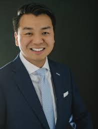 Kyle Wininger's Instagram, Twitter & Facebook