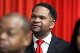 Come fly with us!' Irvin announces $10 million Aurora airport upgrade in  State of the City address