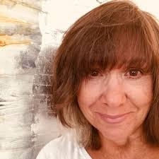 Cari Greenwood's Instagram, Twitter & Facebook