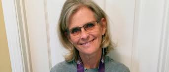 First blood test to help diagnose Alzheimer's goes