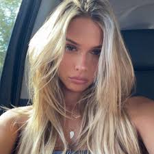 Emma Macdonald's Instagram, Twitter & Facebook