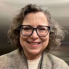 workingmoms #womenwholead #keepclimbing #twynnes #ineedaminivan