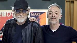 Un anno dopo de gregori pubblica rimmel, tuttora il suo album più celebre e pietra miliare della canzone italiana. Linus De Gregori S Birthday Is Also Mine Francesco Thank You For Always Being There Ruetir