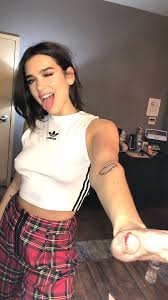 Dua lipa instagram stories 03/04/2021 💖 #dualipa. Dua Lipa News On Twitter Dua Lipa Via Instagram Stories