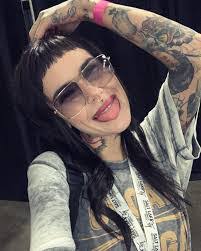 Brooke Ogden's Instagram, Twitter & Facebook