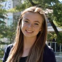 Emma Stover's Instagram, Twitter & Facebook