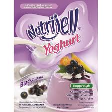 Pour the yogurt mixture in the baking tray. Nutrijell Yoghurt Blueberry 35gr Bakulan