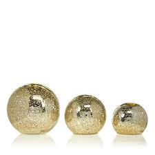 Crafted of durable and faultless marbled glass, the lighted mercury medium sphere is a unique and festive decoration that will impress and intrigue guests. Wall Decor Winter Lane Mercury Glass Tabletop Accent Lamp Holiday Seasonal Decor
